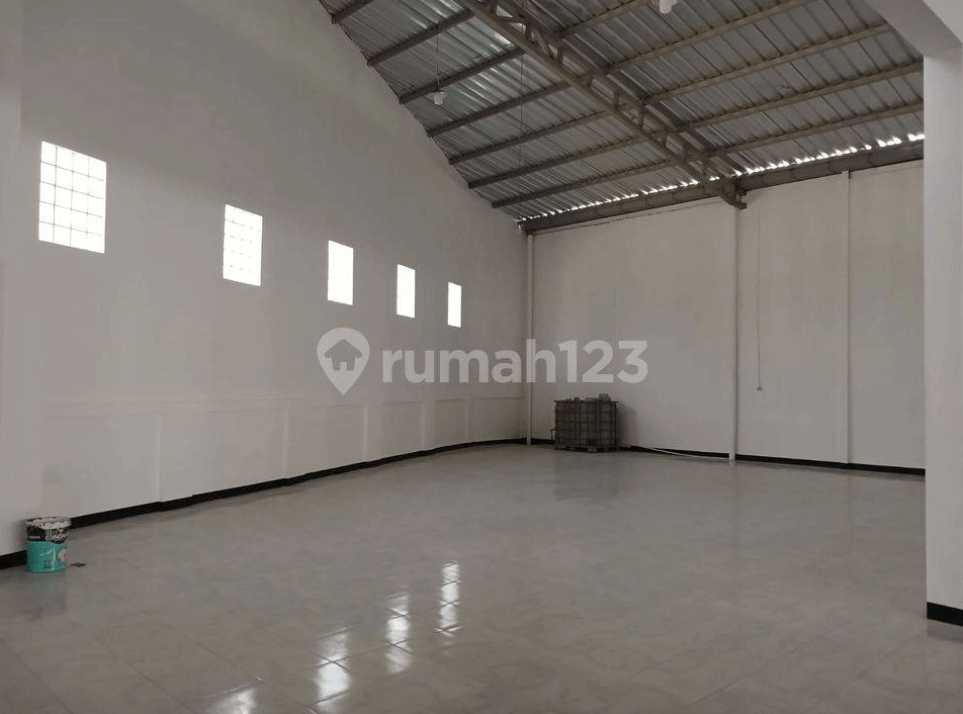 Gudang di Kutawaringin Kabupaten Bandung