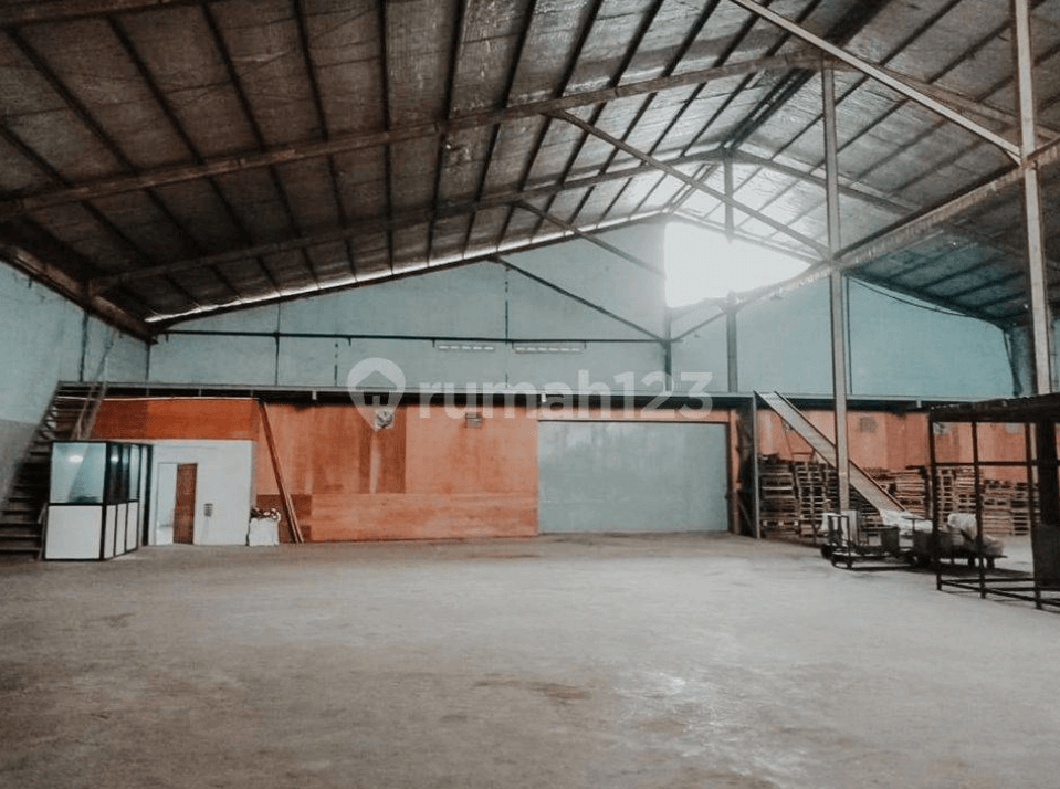 Gudang di Cibolerang Cigondewah Bandung