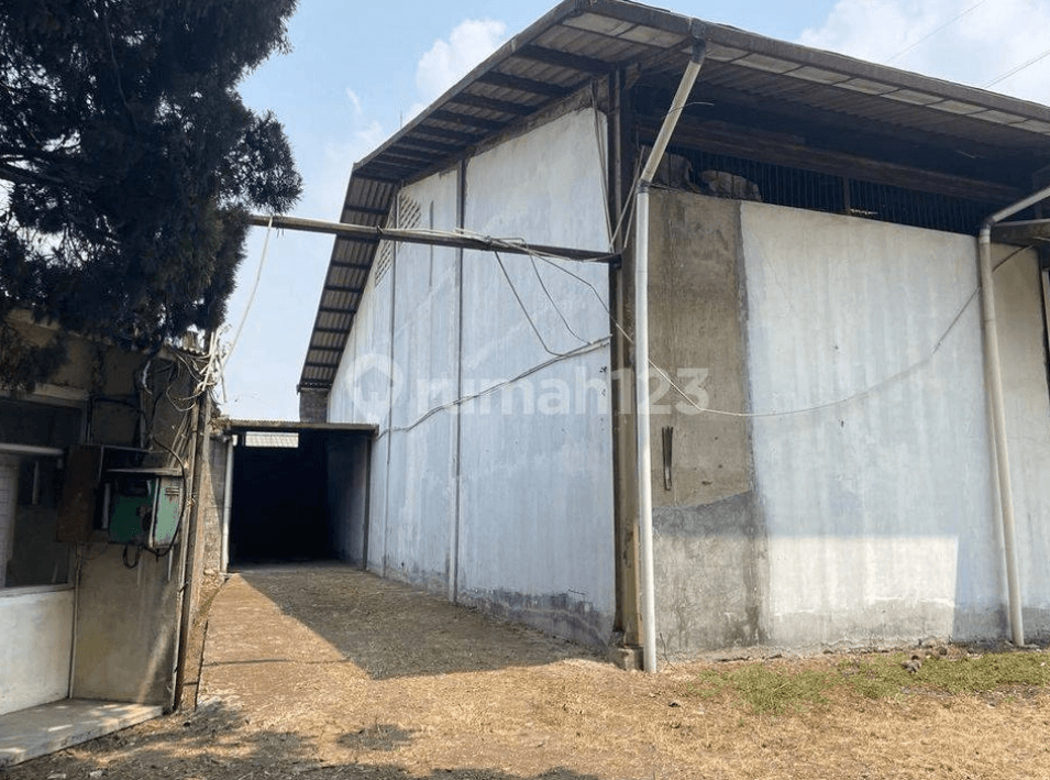 Gudang di kawasan industri cimareme padalarang