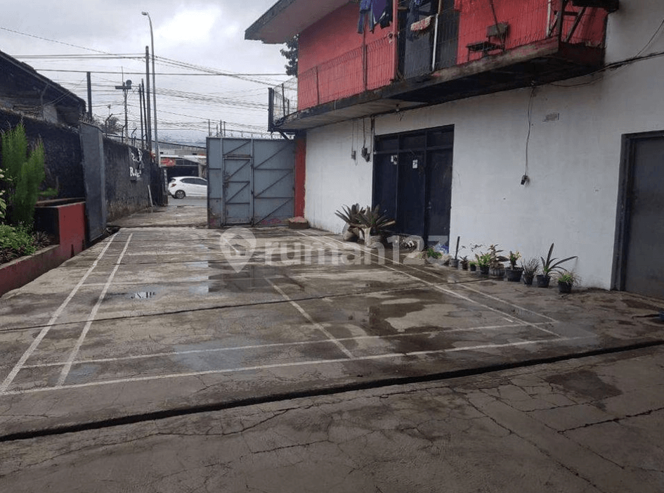 gudang di mainroad padalarang