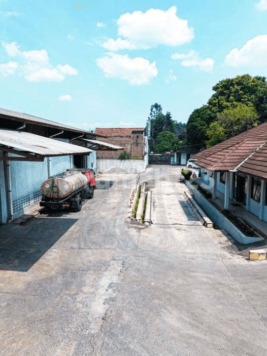Gudang di Padalarang