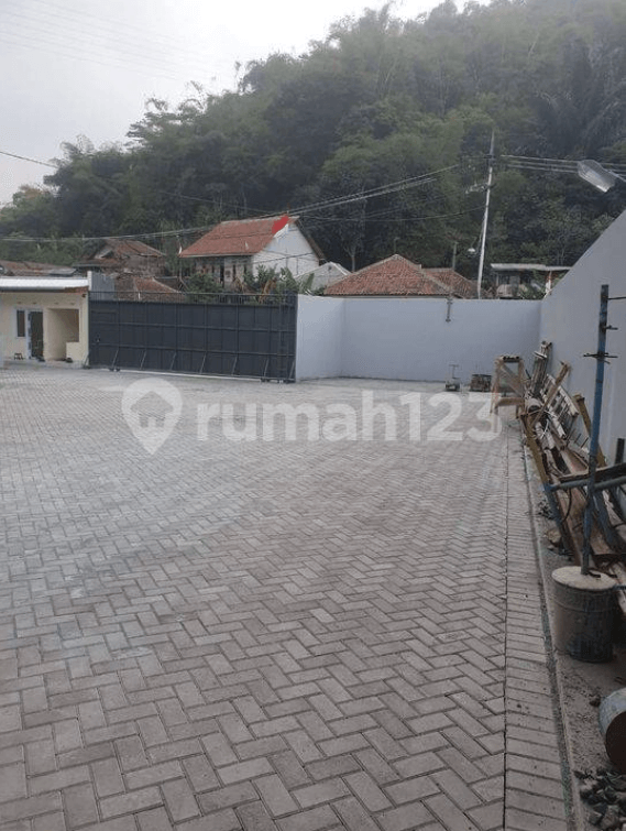 Gudang di kutawaringin kabupaten bandung