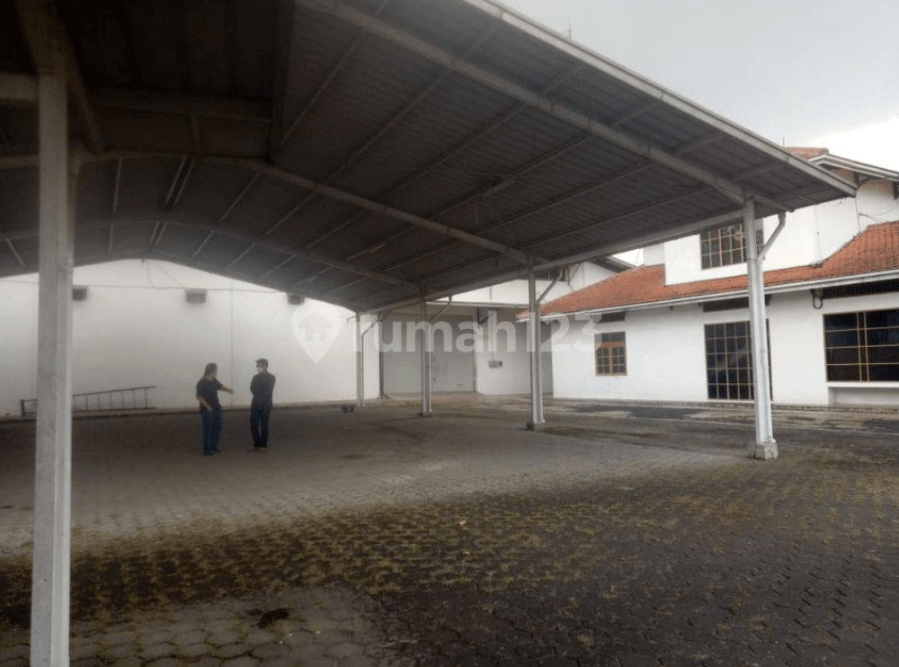 gudang di cibolerang babakan ciparay bandung