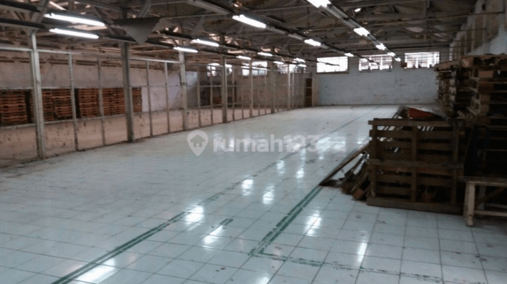 gudang di cibolerang babakan ciparay bandung