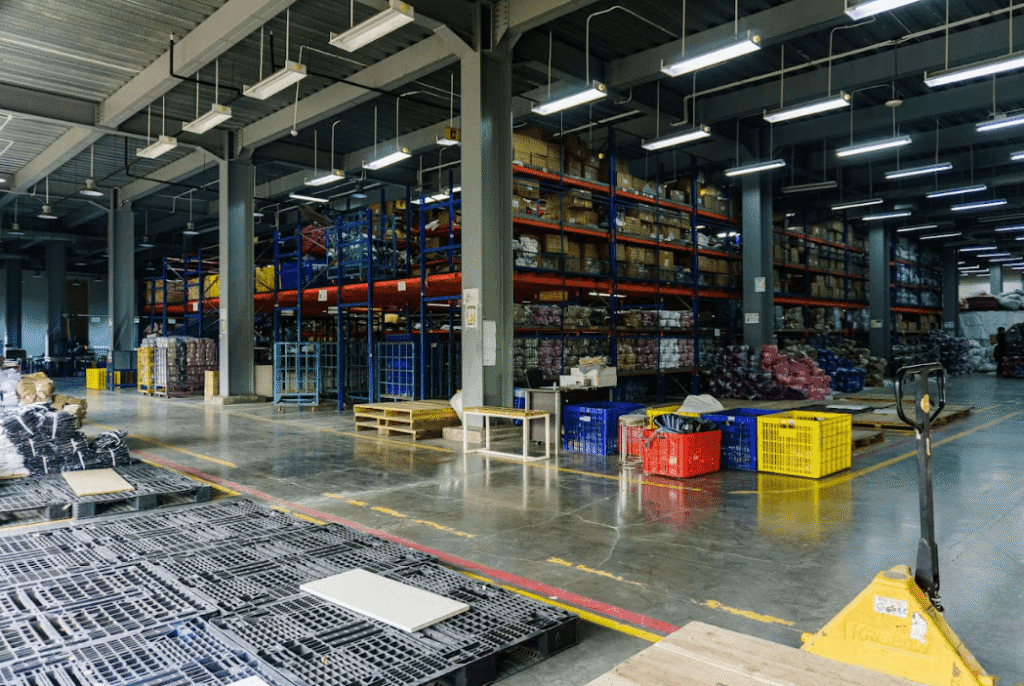 gudang di cicukang holis bandung