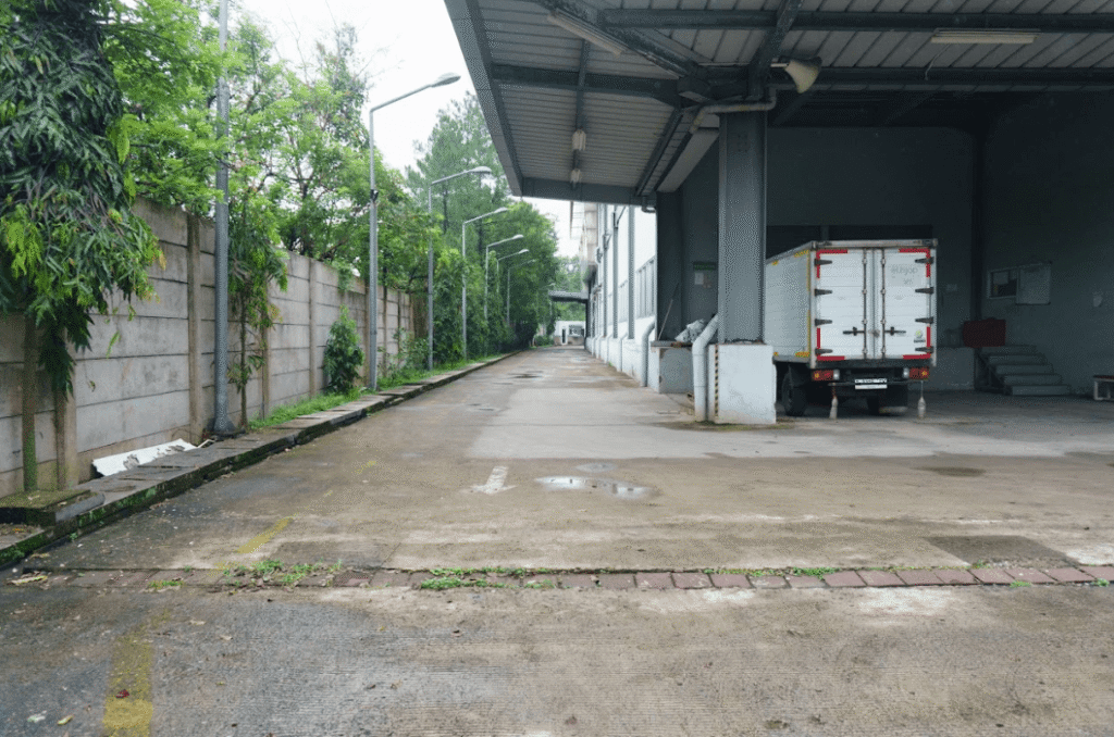 gudang di cicukang holis bandung