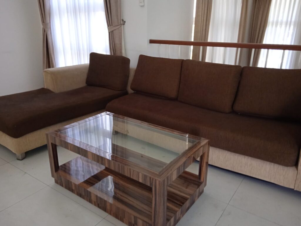 Rumah furnished disewakan di Kota Baru Parahyangan Tatar Ratnasasih