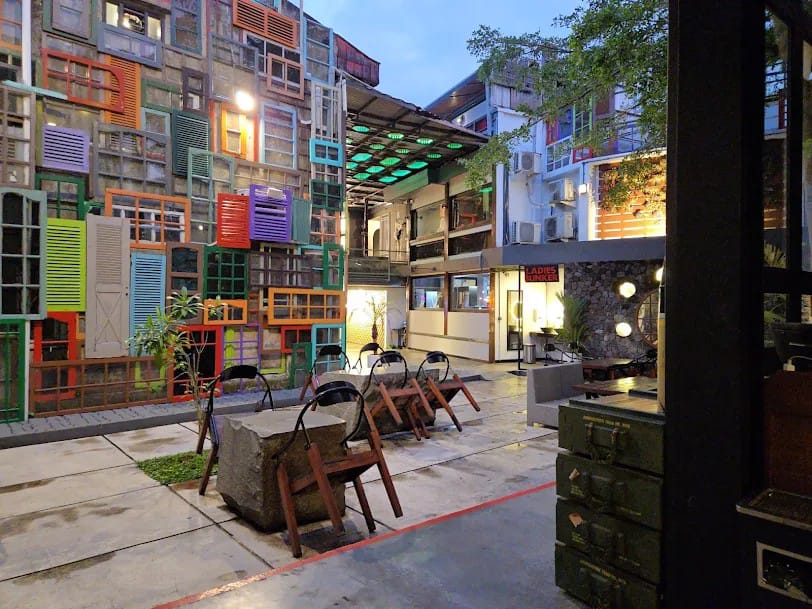 Ruko Ruang Usaha di Dago Bandung