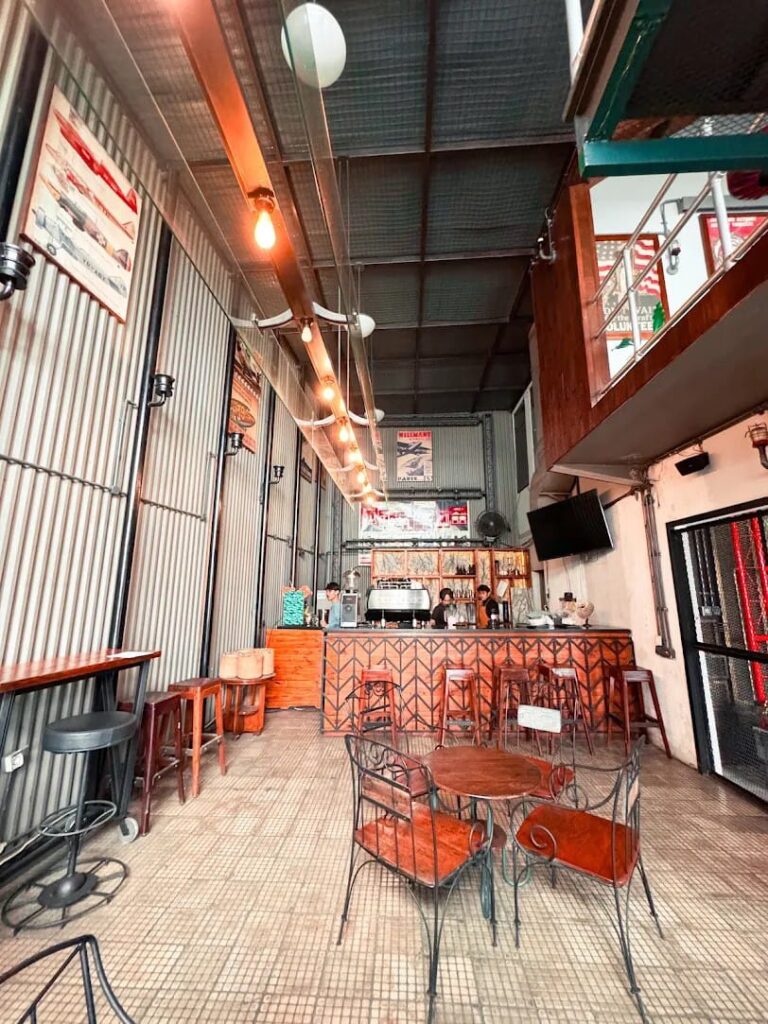 Ruko Ruang Usaha di Dago Bandung